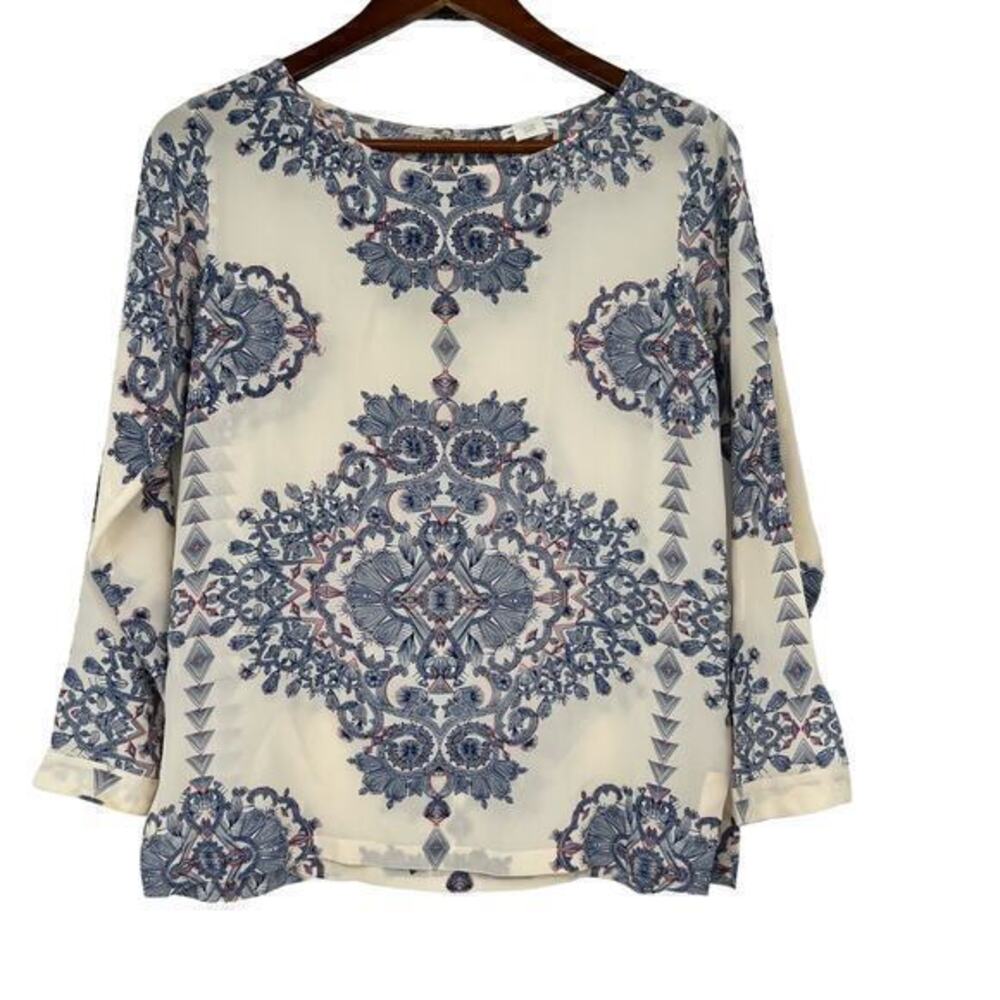 Club Monaco white cream & blue 100% silk paisley print pullover blouse size XS